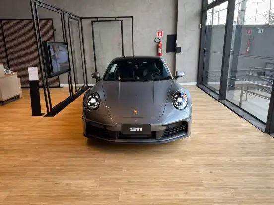 PORSCHE-911-2025