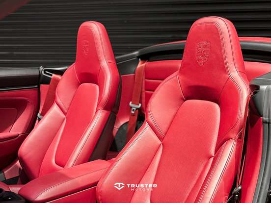PORSCHE-911-3.0 24V H6 GASOLINA CARRERA GTS CABRIOLET PDK PORSCHE-911-2023