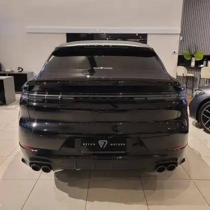 PORSCHE-CAYENNE-2025
