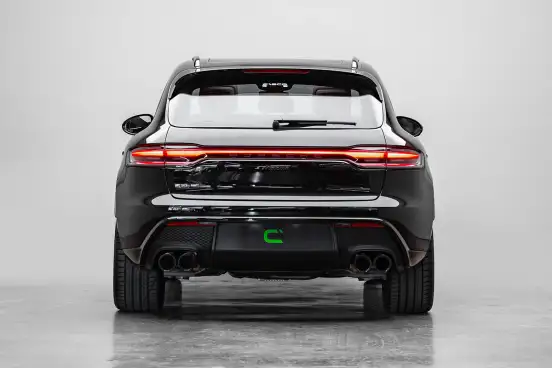PORSCHE-MACAN-2025