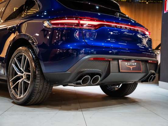 PORSCHE-MACAN-2025