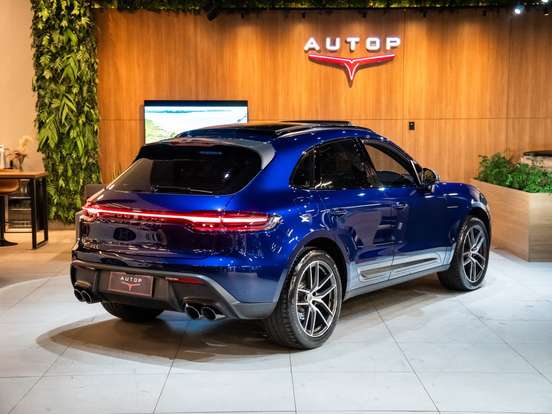 PORSCHE-MACAN-2025