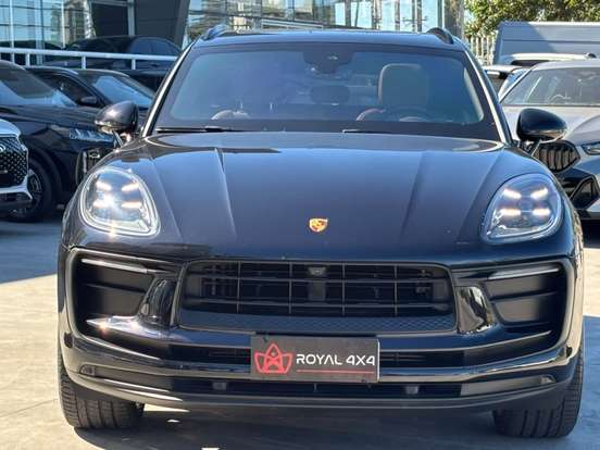 PORSCHE-MACAN-2024