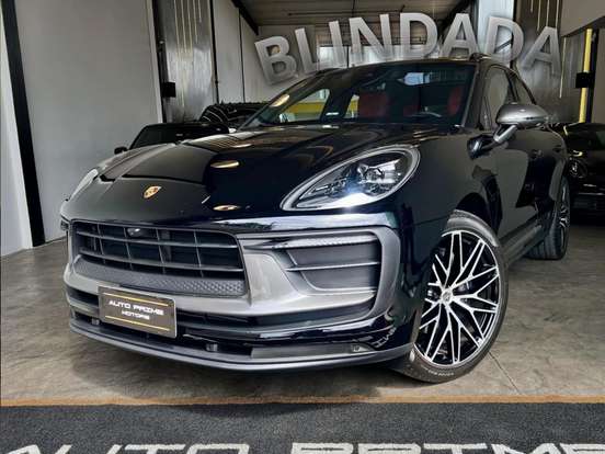PORSCHE-MACAN-2025