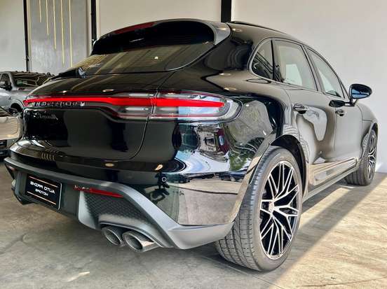 PORSCHE-MACAN-2025