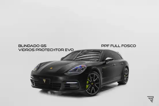 PORSCHE-PANAMERA-2017