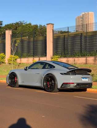 PORSCHE-911-2024