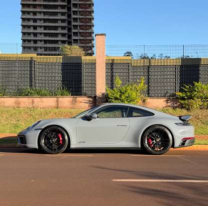 PORSCHE-911-2024