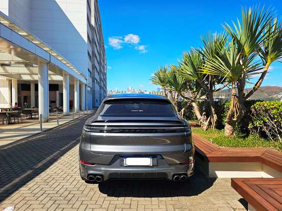 PORSCHE-CAYENNE-4.0 V8 GASOLINA GTS COUPÉ AWD TIPTRONIC S PORSCHE-CAYENNE-2025