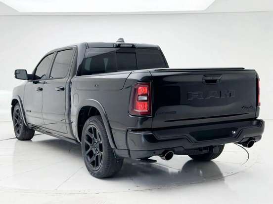 RAM-1500-3.0 HURRICANE 6 BITURBO GASOLINA LARAMIE NIGHT EDITION CD 4X4 AUTOMÁTICO RAM-1500-2026