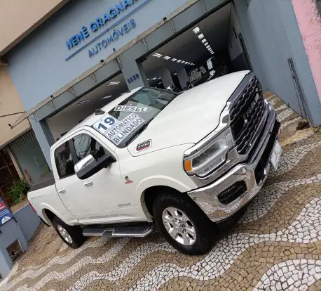 RAM-2500-6.7 I6 TURBO DIESEL LARAMIE CD 4X4 AUTOMÁTICO RAM-2500-2019