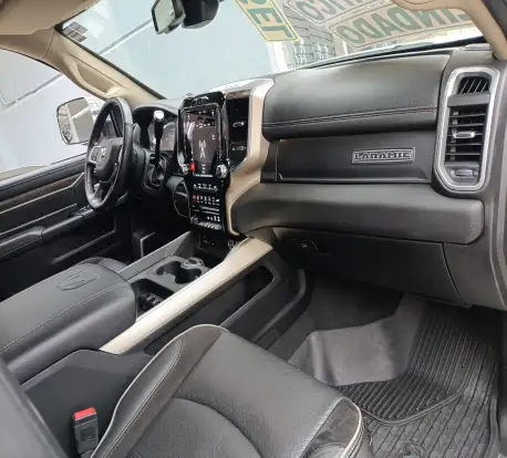 RAM-2500-6.7 I6 TURBO DIESEL LARAMIE CD 4X4 AUTOMÁTICO RAM-2500-2019