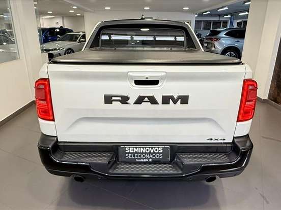 RAM-RAMPAGE-2.0 HURRICANE 4 TURBO GASOLINA R/T 4X4 AUTOMÁTICO RAM-RAMPAGE-2025