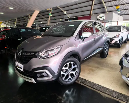 RENAULT CAPTUR 1.3 TCE FLEX INTENSE X-TRONIC RENAULT CAPTUR 1.3 TCE FLEX INTENSE X-TRONIC