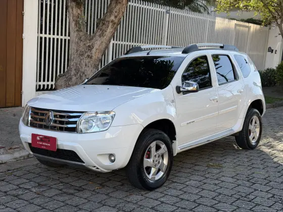 RENAULT DUSTER 1.6 DYNAMIQUE 4X2 16V FLEX 4P MANUAL RENAULT DUSTER 1.6 DYNAMIQUE 4X2 16V FLEX 4P MANUAL