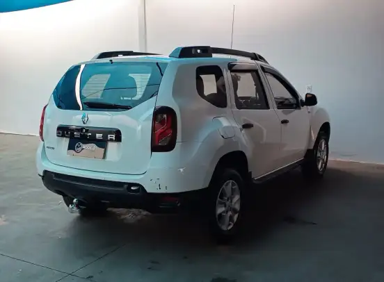 RENAULT-DUSTER-2016