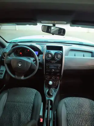 RENAULT-DUSTER-2016