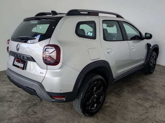 RENAULT-DUSTER-2025