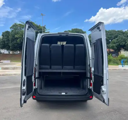 RENAULT-MASTER-2026