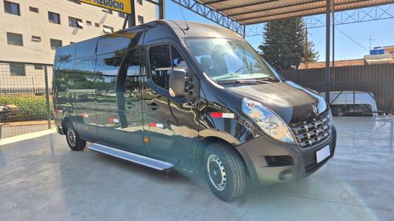 RENAULT MASTER 2.3 DCI DIESEL MINIBUS EXECUTIVE 16L L3H2 3P MANUAL