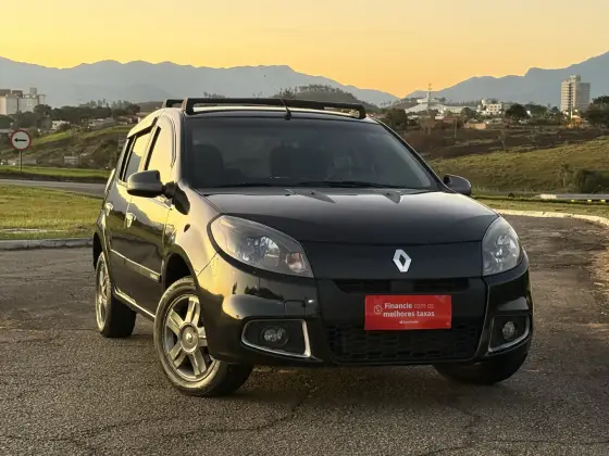 RENAULT SANDERO 1.0 TECH RUN 16V FLEX 4P MANUAL