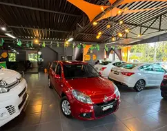 RENAULT SANDERO 1.0 EXPRESSION 16V FLEX 4P MANUAL RENAULT SANDERO 1.0 EXPRESSION 16V FLEX 4P MANUAL