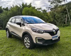 RENAULT CAPTUR 1.6 16V SCE FLEX LIFE X-TRONIC RENAULT CAPTUR 1.6 16V SCE FLEX LIFE X-TRONIC