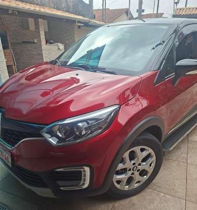 RENAULT-CAPTUR-2018