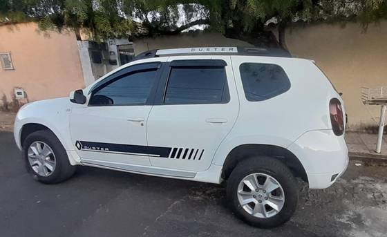 RENAULT DUSTER 1.6 DYNAMIQUE 4X2 16V FLEX 4P MANUAL