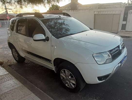 RENAULT-DUSTER-2015