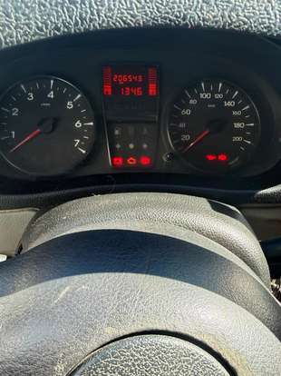 RENAULT-KANGOO-2011