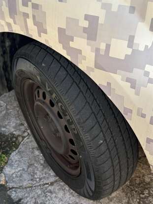 RENAULT-KANGOO-2011