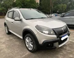 RENAULT SANDERO 1.6 STEPWAY 16V FLEX 4P AUTOMÁTICO RENAULT SANDERO 1.6 STEPWAY 16V FLEX 4P AUTOMÁTICO