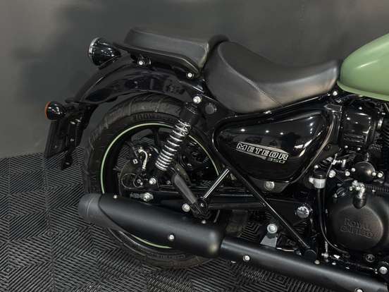 ROYAL ENFIELD-METEOR 350 STELLAR ROYAL ENFIELD-METEOR 350 STELLAR-2025