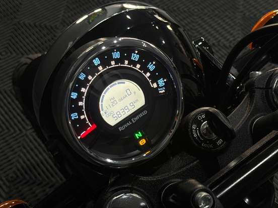 ROYAL ENFIELD-METEOR 350 STELLAR-2025