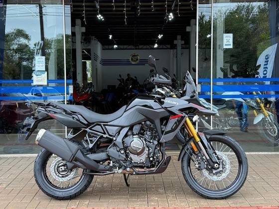 SUZUKI V-STROM 800 