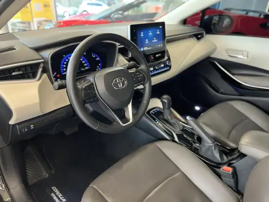 TOYOTA-COROLLA-2023