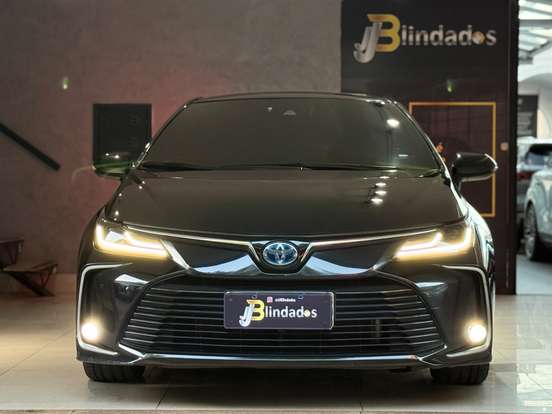 TOYOTA-COROLLA-2023