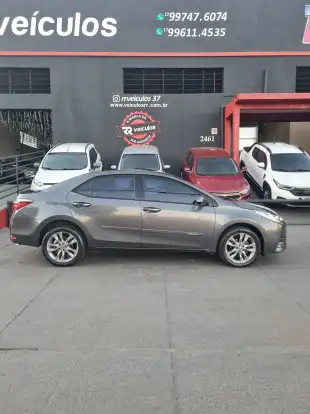 TOYOTA-COROLLA-2018