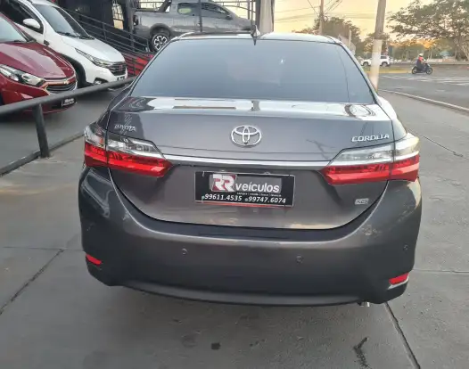 TOYOTA-COROLLA-2018