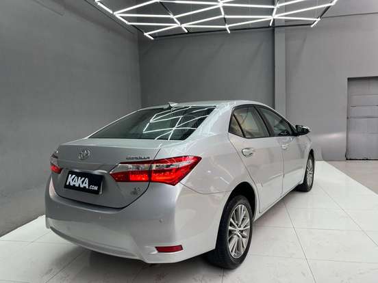 TOYOTA-COROLLA-2015
