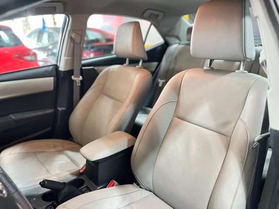 TOYOTA-COROLLA-2016