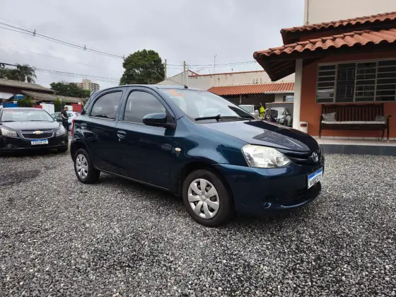 TOYOTA ETIOS 1.3 X 16V FLEX 4P MANUAL TOYOTA ETIOS 1.3 X 16V FLEX 4P MANUAL