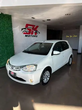 TOYOTA ETIOS 1.5 XLS 16V FLEX 4P MANUAL