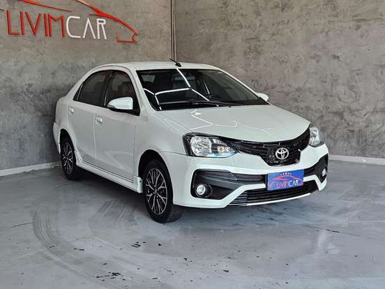 TOYOTA-ETIOS-1.5 PLATINUM SEDAN 16V FLEX 4P AUTOMÁTICO TOYOTA-ETIOS-2018