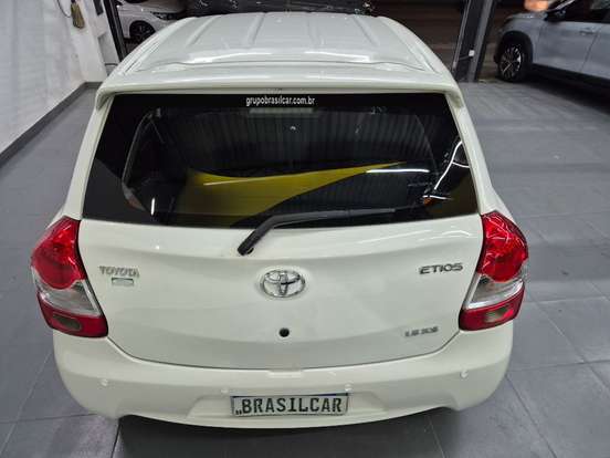 TOYOTA-ETIOS-1.5 XS 16V FLEX 4P MANUAL TOYOTA-ETIOS-2016
