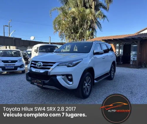 TOYOTA HILUX SW4 2.8 SRX 4X4 7 LUGARES 16V TURBO INTERCOOLER DIESEL 4P AUTOMÁTICO TOYOTA HILUX SW4 2.8 SRX 4X4 7 LUGARES 16V TURBO INTERCOOLER DIESEL 4P AUTOMÁTICO