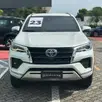 TOYOTA HILUX SW4 2.8 D-4D TURBO DIESEL SRX 7L 4X4 AUTOMÁTICO TOYOTA HILUX SW4 2.8 D-4D TURBO DIESEL SRX 7L 4X4 AUTOMÁTICO