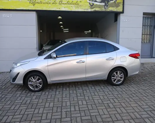 TOYOTA YARIS 1.5 16V FLEX SEDAN XL PLUS CONNECT MULTIDRIVE TOYOTA YARIS 1.5 16V FLEX SEDAN XL PLUS CONNECT MULTIDRIVE