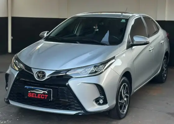 TOYOTA YARIS 1.5 16V FLEX SEDAN XLS CONNECT MULTIDRIVE TOYOTA YARIS 1.5 16V FLEX SEDAN XLS CONNECT MULTIDRIVE